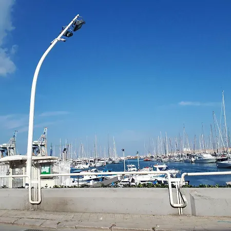Alex's * Palermo